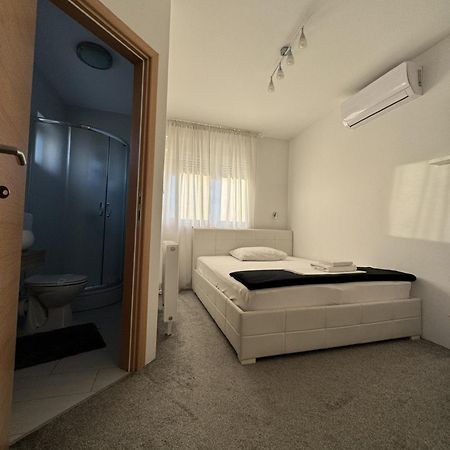 Pansion Komfor Fitea Ösek Dış mekan fotoğraf